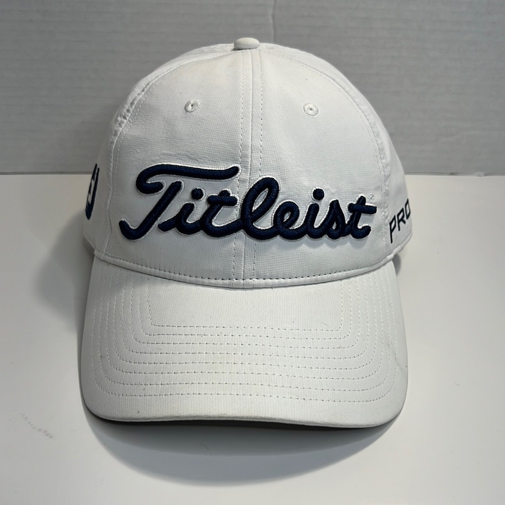 Titleist Pro VI FJ white adjustable unisex golfing hat